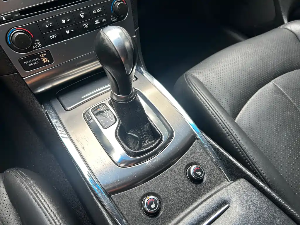 Infiniti G — миниатюра 13