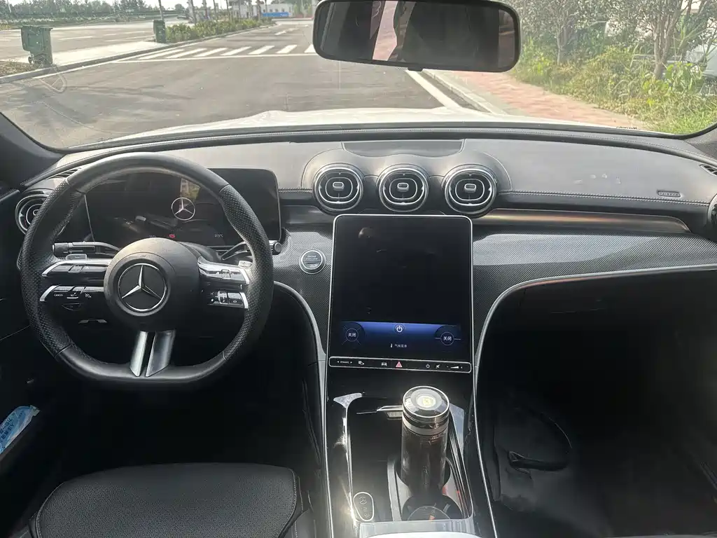 Mercedes-Benz C-Class — миниатюра 4