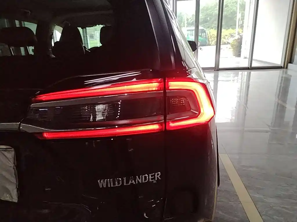 Toyota Wildlander — миниатюра 8