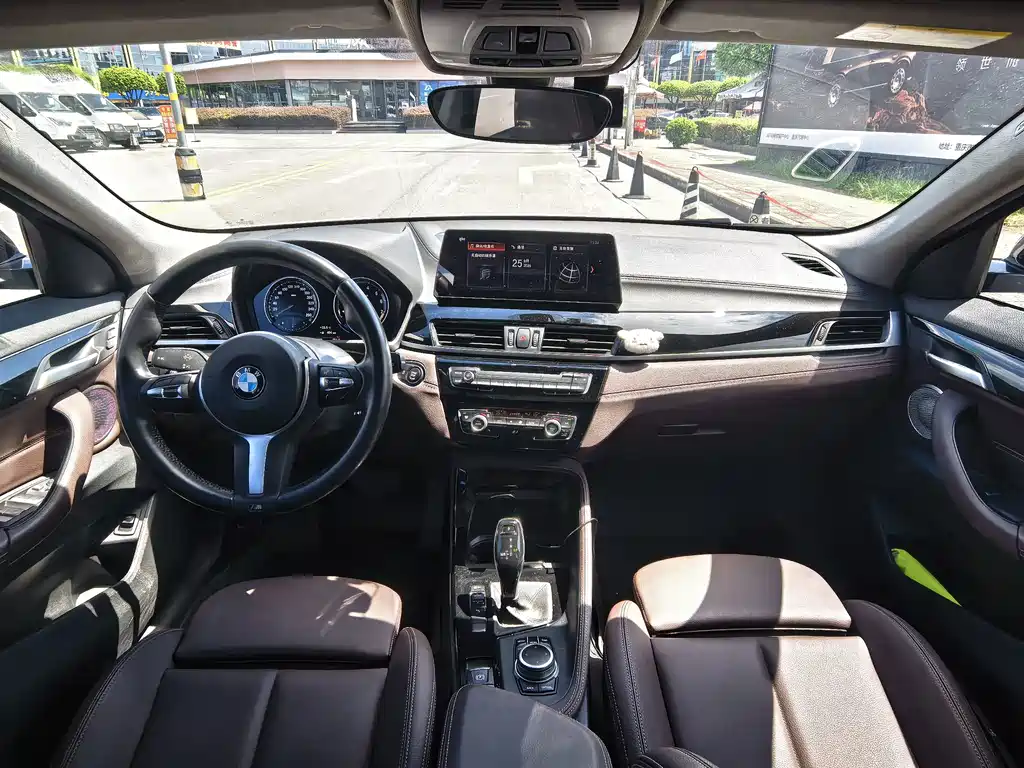 BMW X2 — миниатюра 10