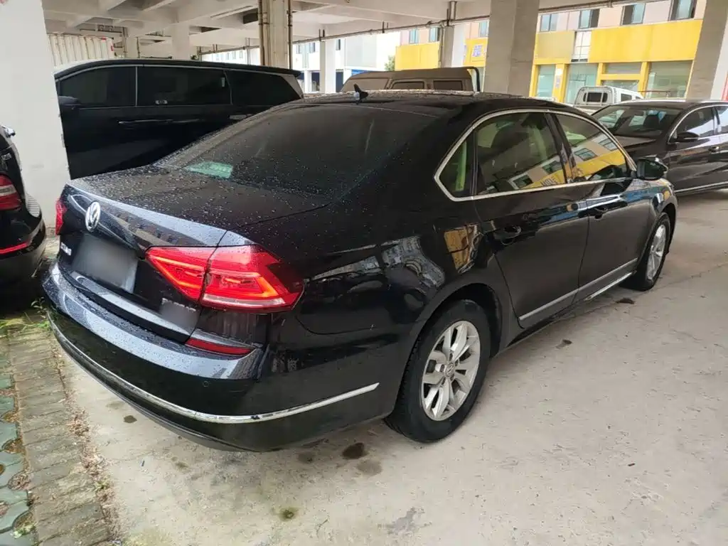 Volkswagen Passat 2015 1.8TSI DSG