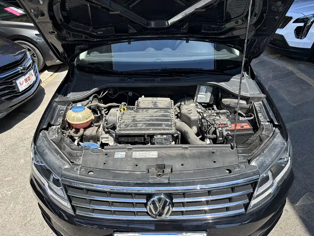 Volkswagen Jetta — миниатюра 19
