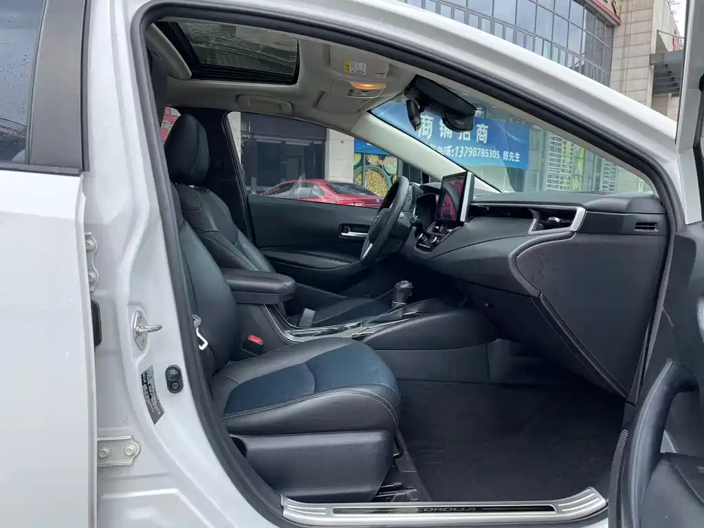 Toyota Corolla — миниатюра 11