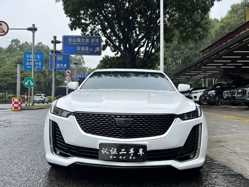CADILLAC CT5