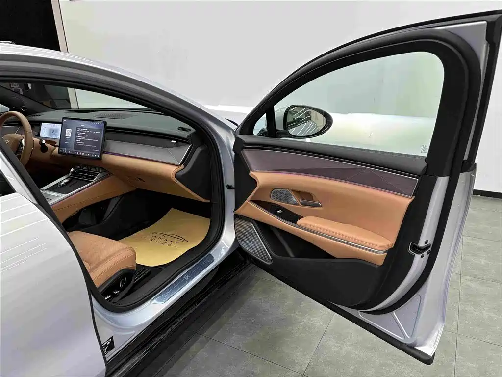 BYD Han L — миниатюра 17