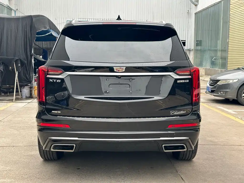 Cadillac XT6 — миниатюра 7