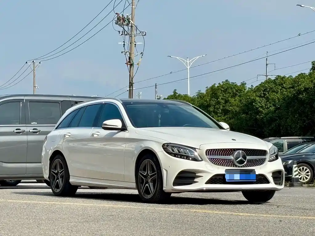 Mercedes-Benz C-Class (Import) — миниатюра 3