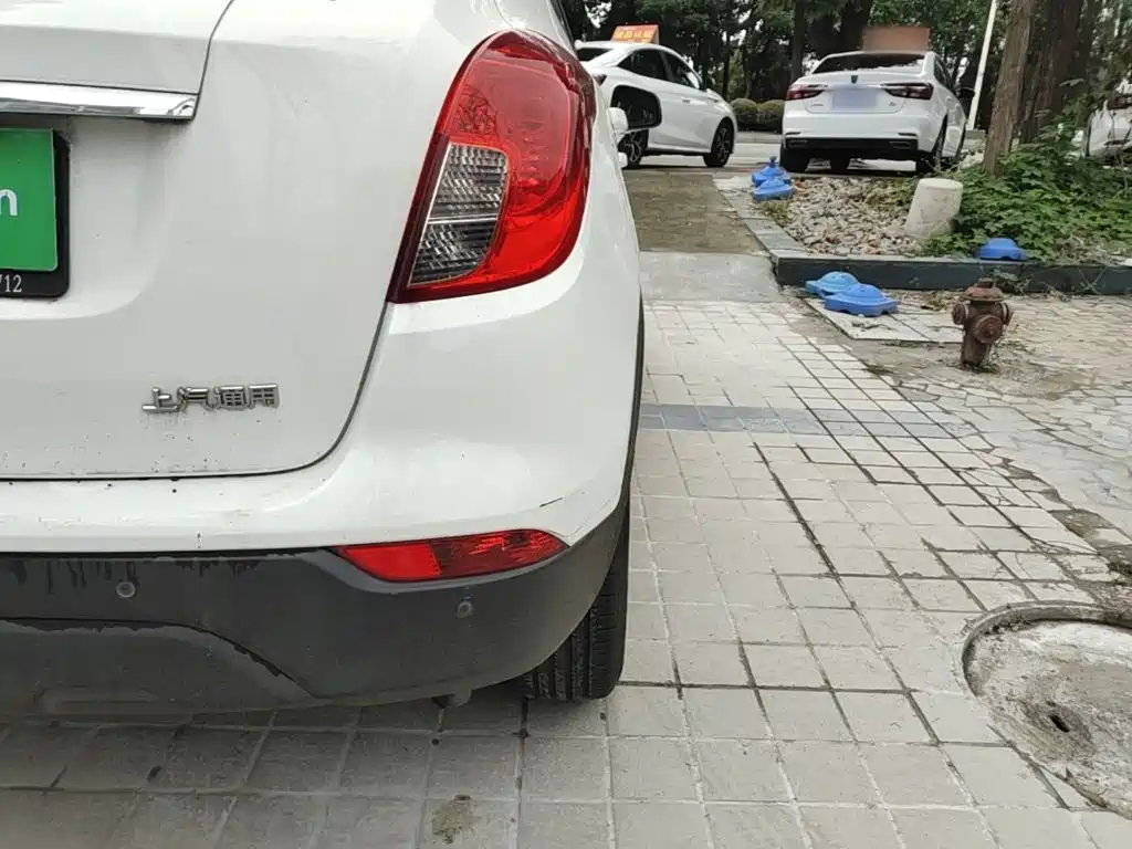 Buick Encore — миниатюра 8