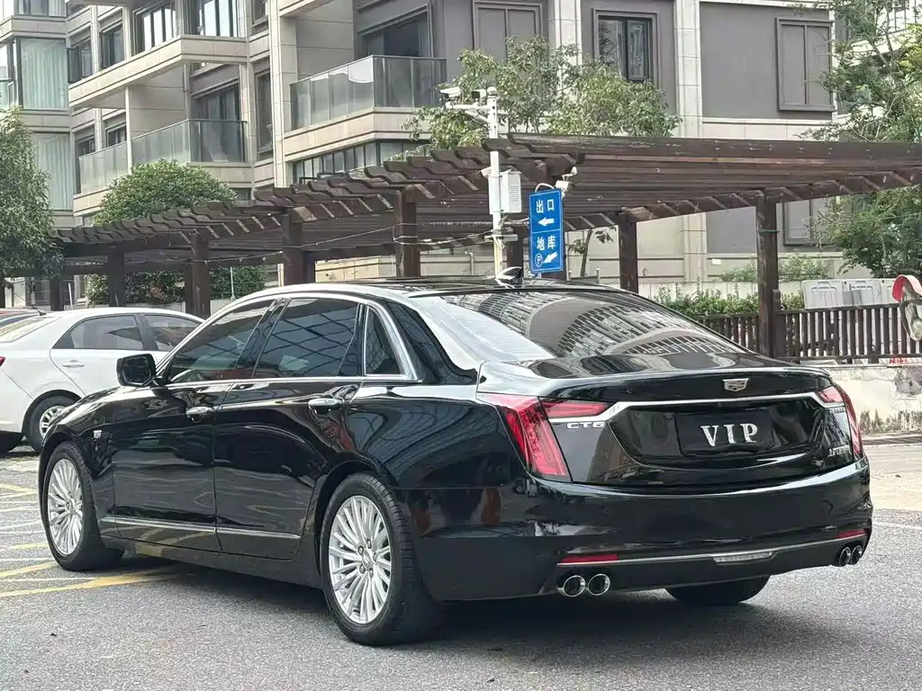 Cadillac CT6 — миниатюра 9