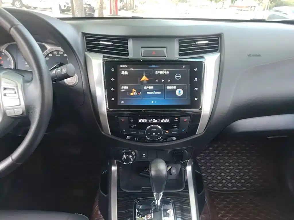 Nissan Terra — миниатюра 13