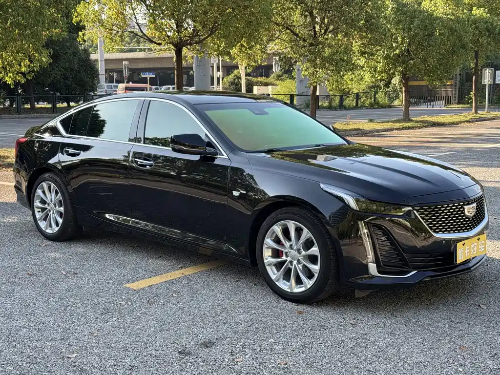 Cadillac CT5 — миниатюра 2