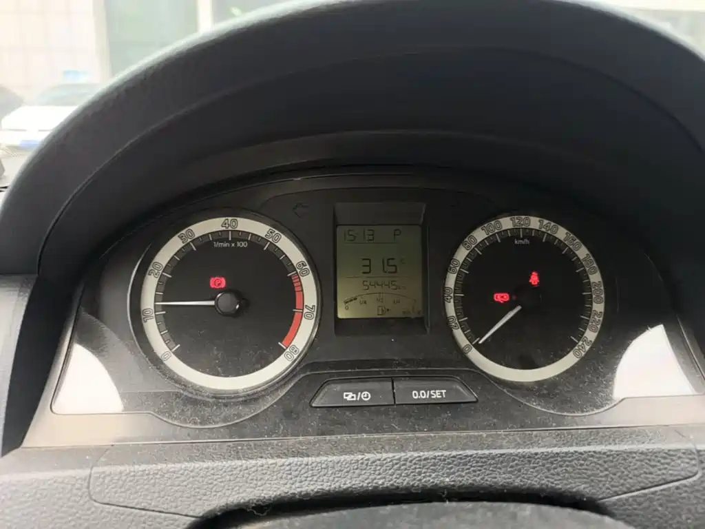 Skoda Rapid — миниатюра 8