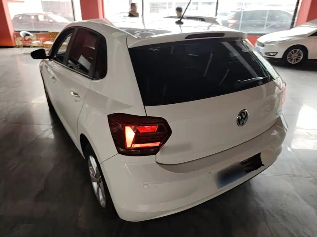 Volkswagen Polo — миниатюра 5