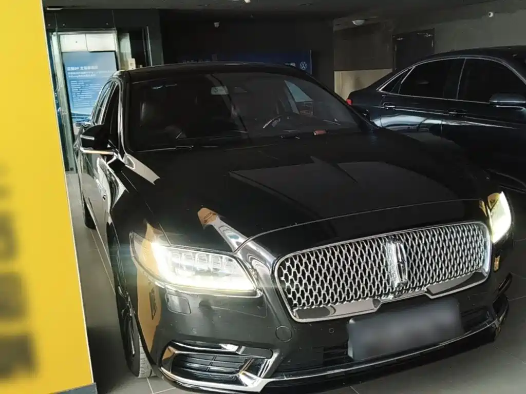 Lincoln Continental — миниатюра 4