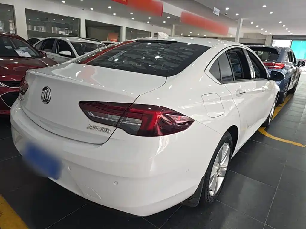 Buick Regal — миниатюра 7