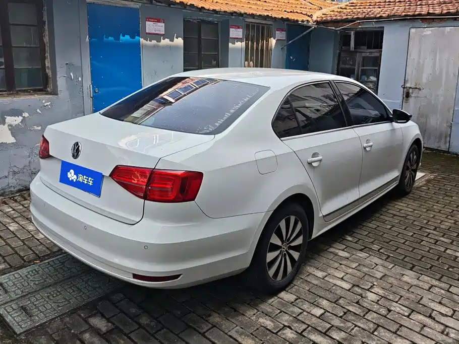 Volkswagen Sagitar — миниатюра 3