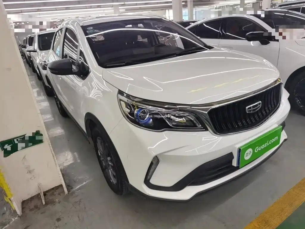 Geely Vision X3 — миниатюра 4