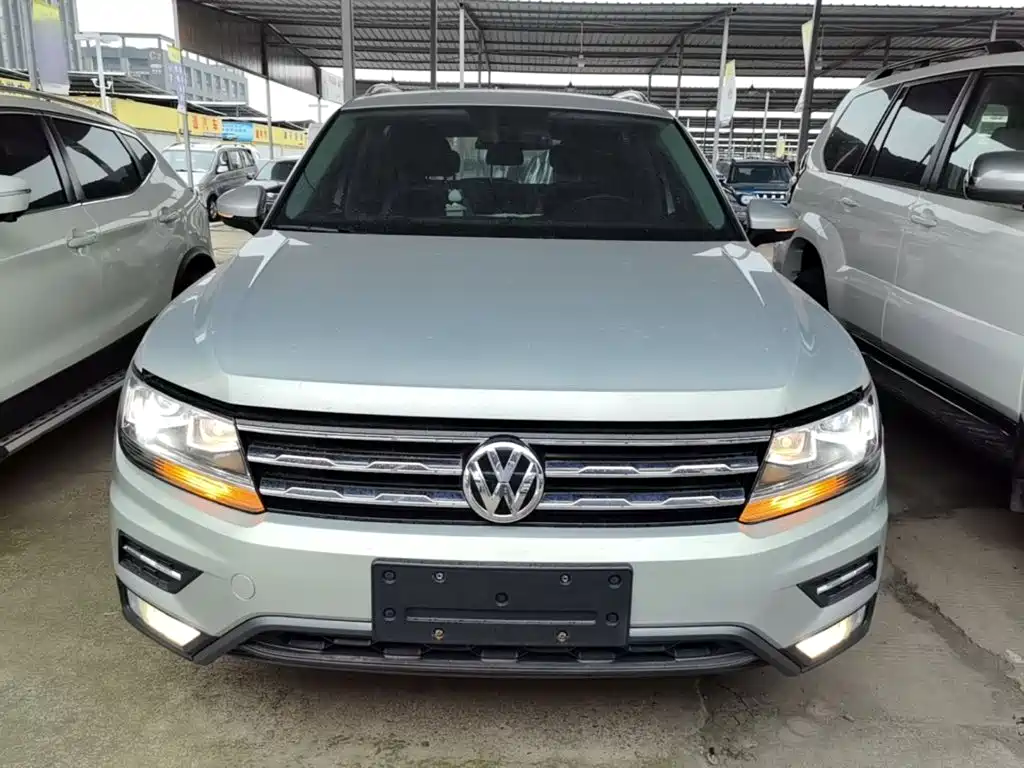 Volkswagen Tiguan L — миниатюра 3