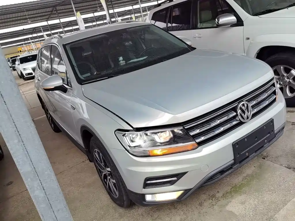 Volkswagen Tiguan L — миниатюра 4