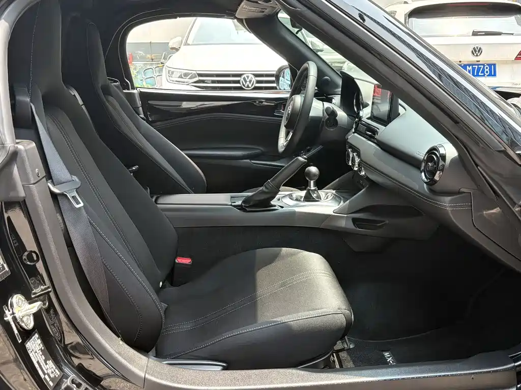 Mazda MX-5 2023 2.0L