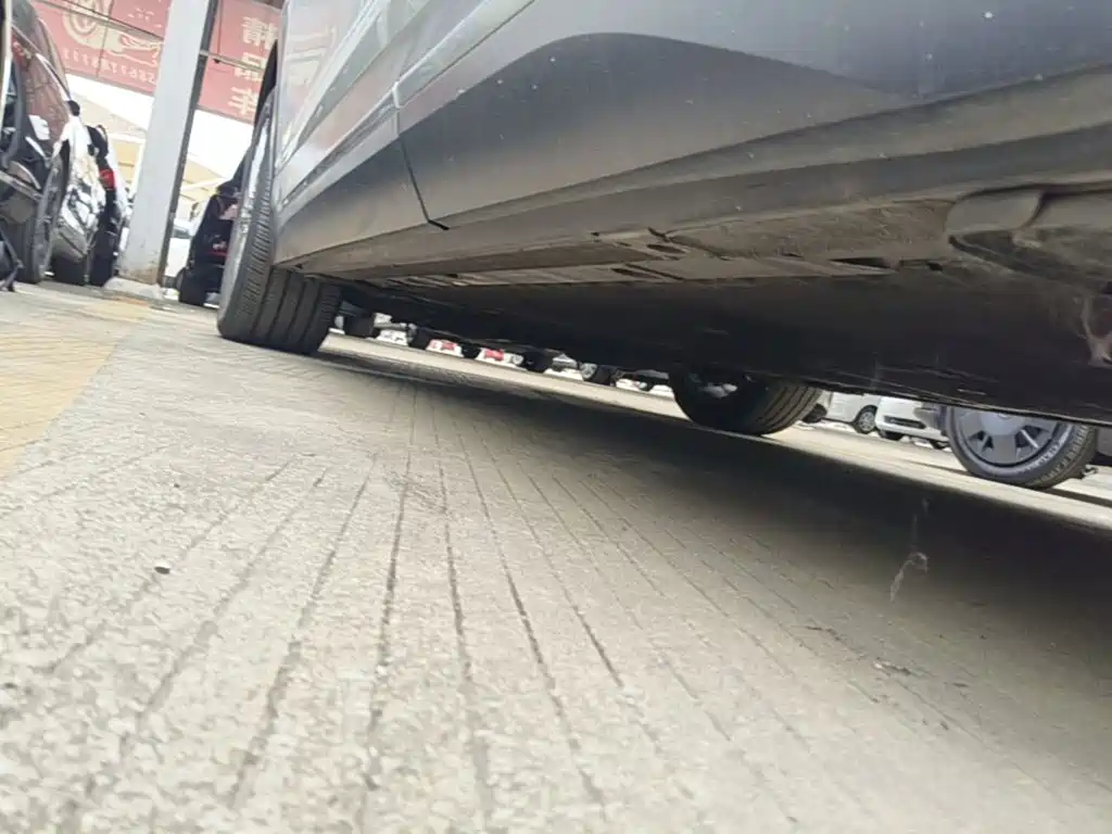 NIO ES6 — миниатюра 22