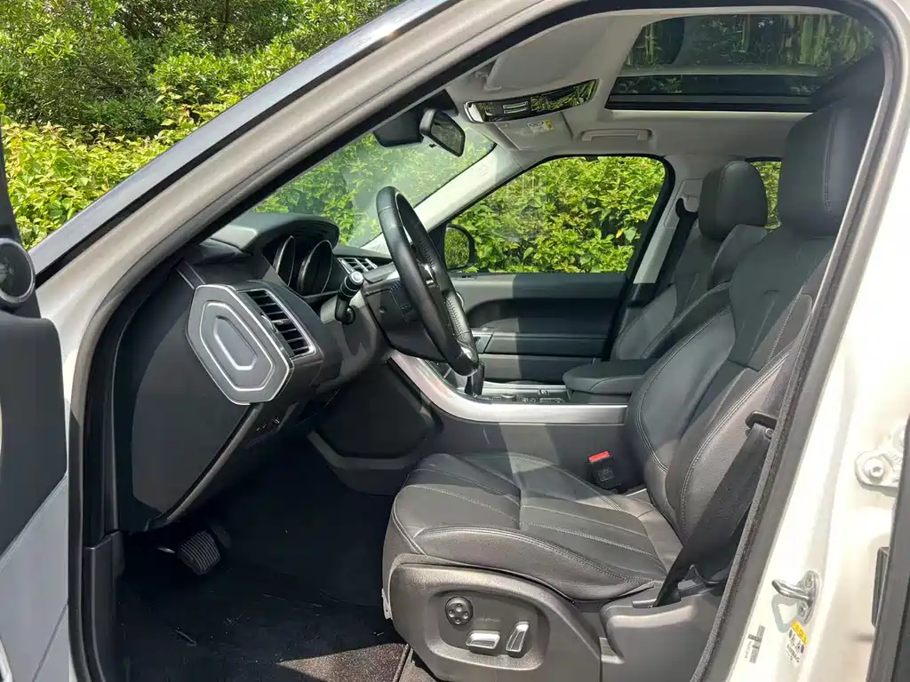 Land Rover Sport — миниатюра 14