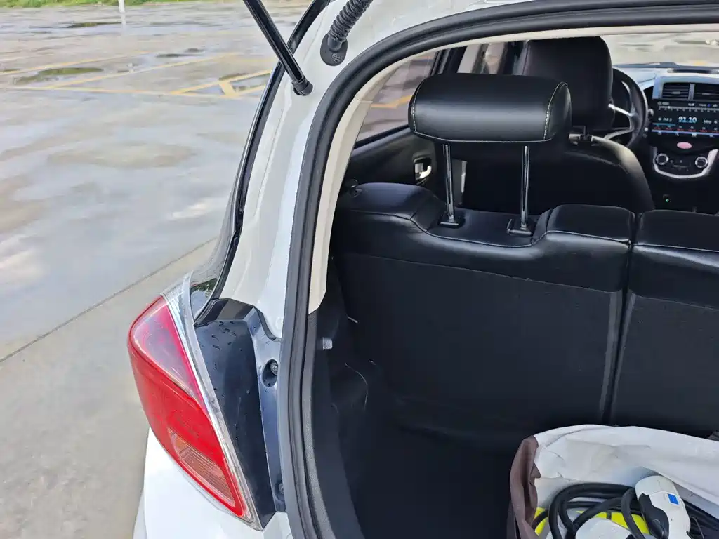 Changan Benben E-Star — миниатюра 21