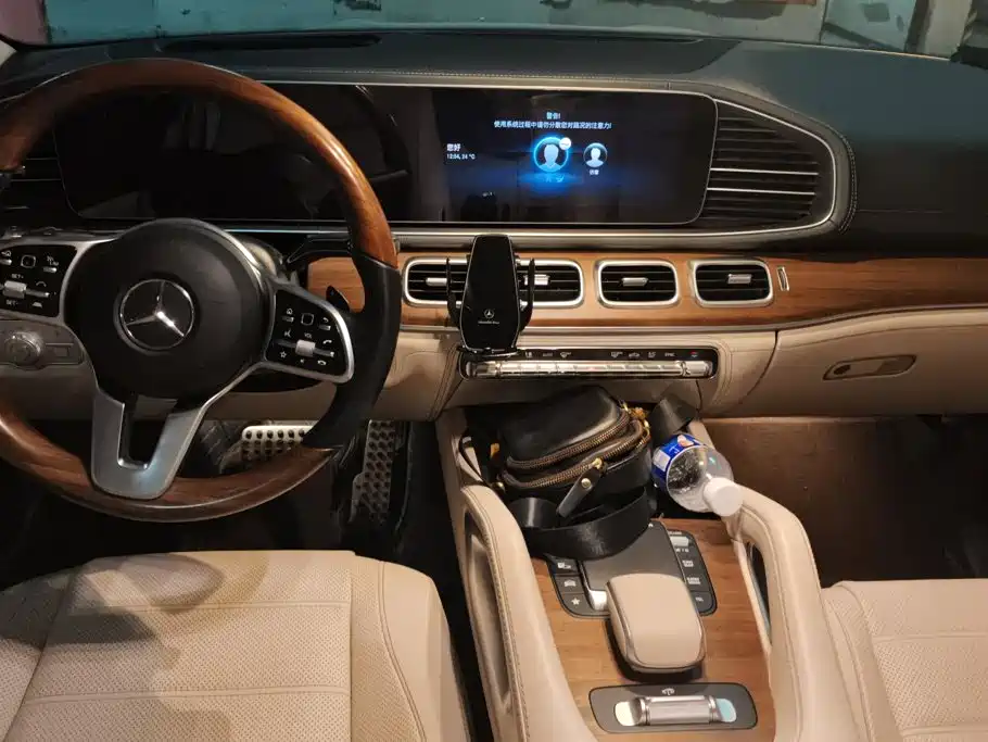 Mercedes-Benz GLS — миниатюра 12