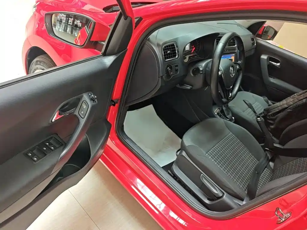 Volkswagen Polo — миниатюра 16