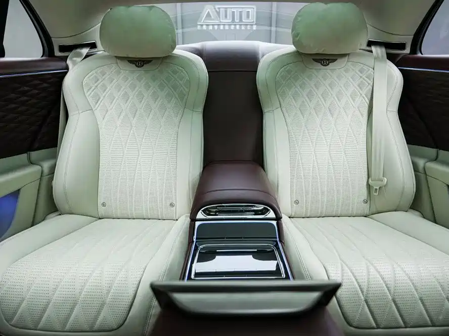 Bentley Flying Spur — миниатюра 14
