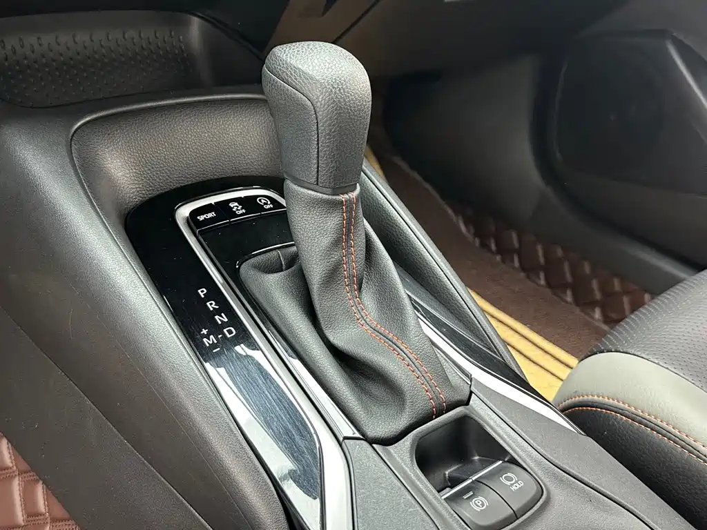 Toyota Corolla — миниатюра 8