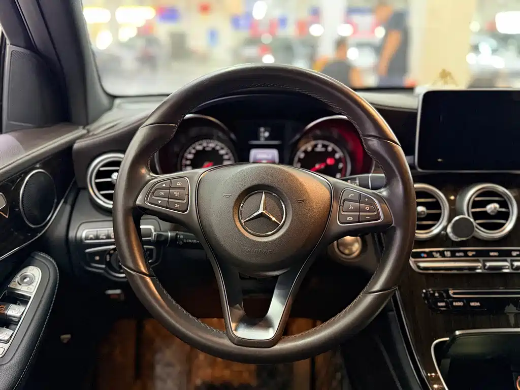 Mercedes-Benz GLC — миниатюра 6