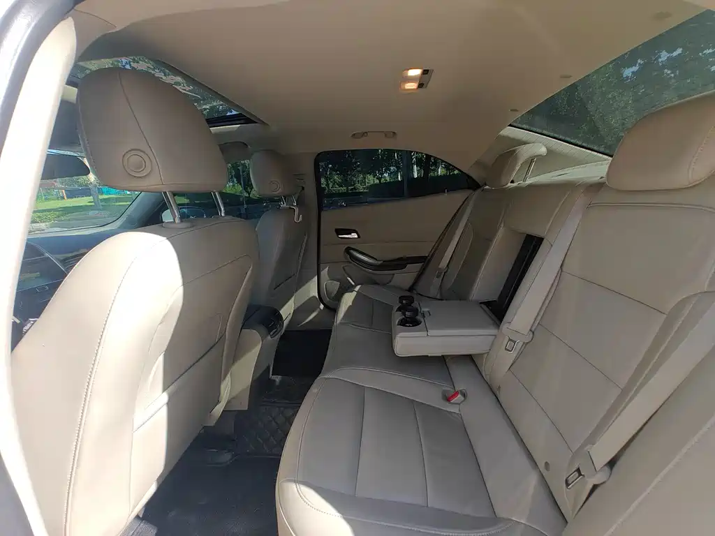 Chevrolet Malibu — миниатюра 10