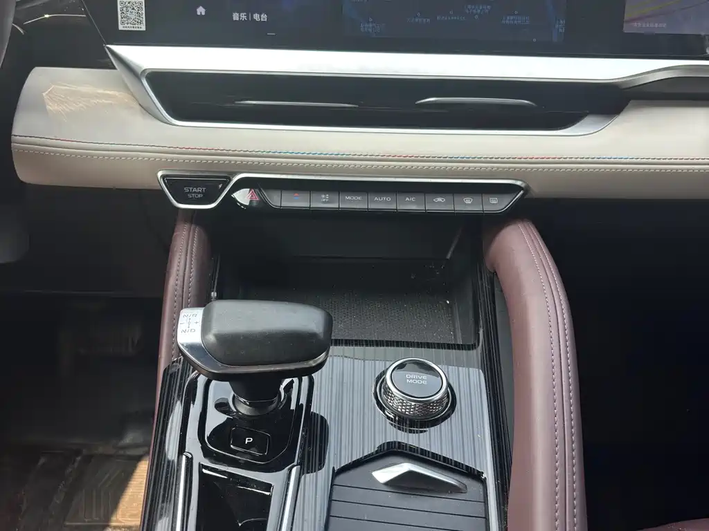 Geely Xingyue L — миниатюра 6