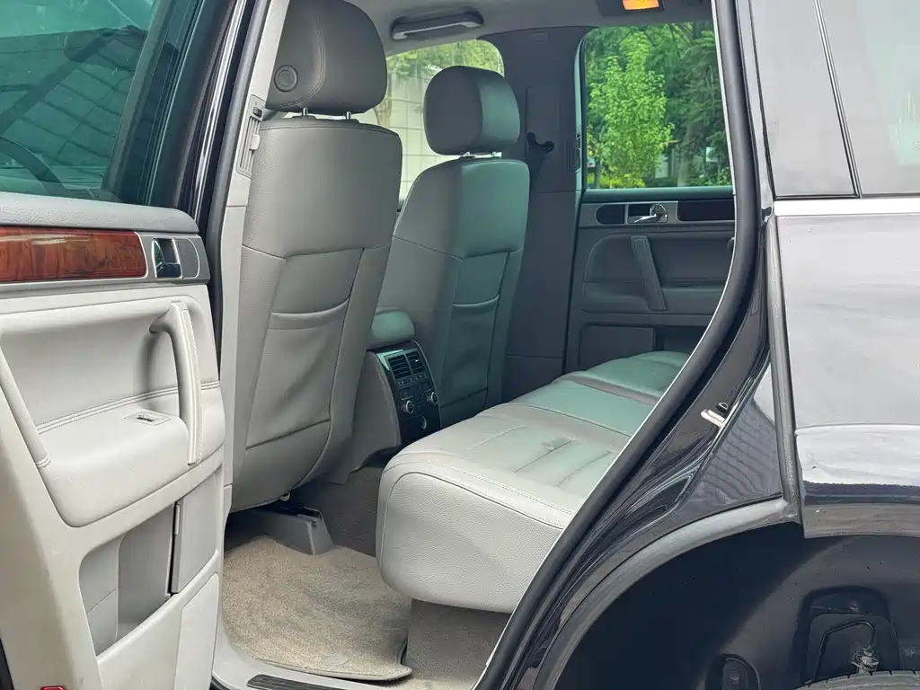 Volkswagen Touareg — миниатюра 5