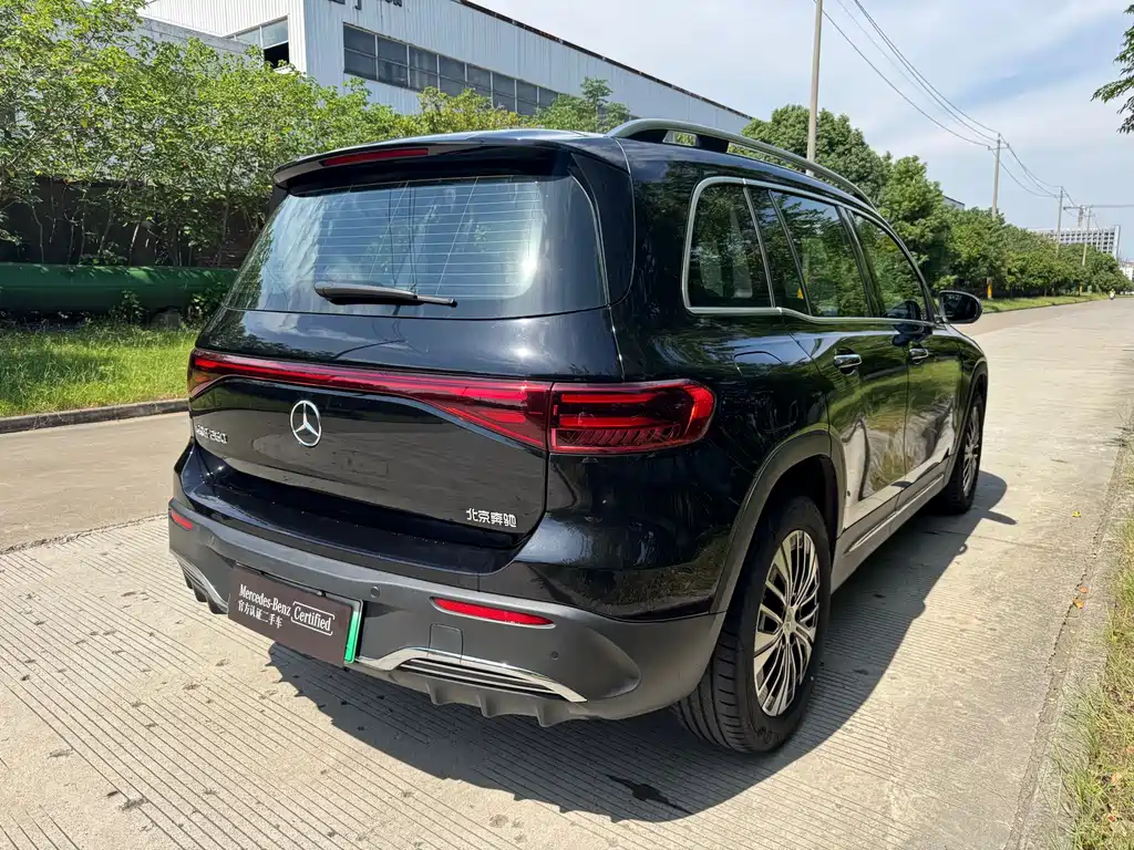 Mercedes-Benz EQB — миниатюра 19