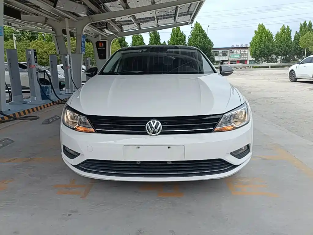 Volkswagen Lamando 2015 280TSI DSG Comfort