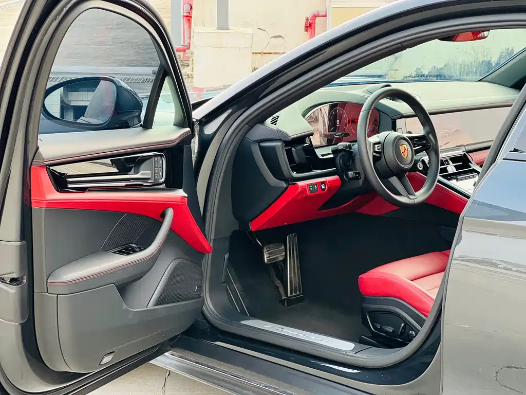 Porsche Panamera — миниатюра 4