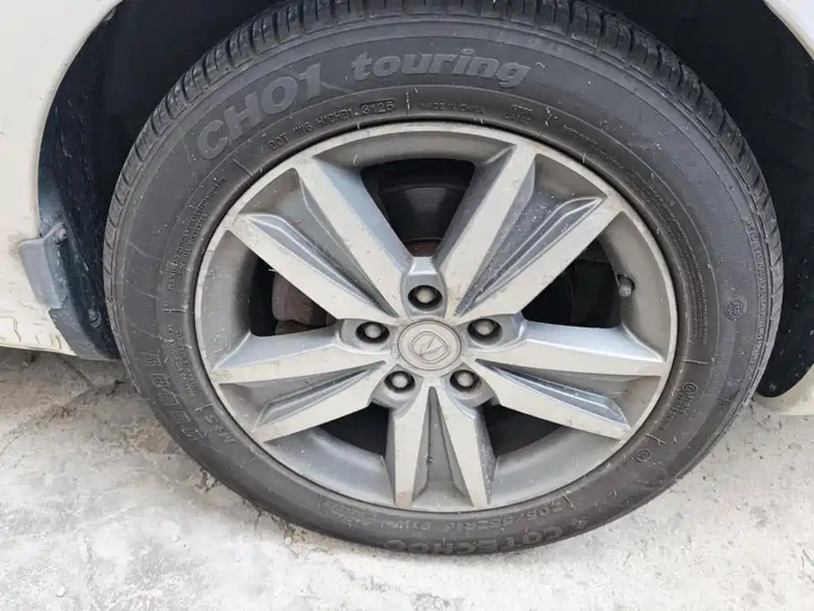 Changan Eado — миниатюра 6