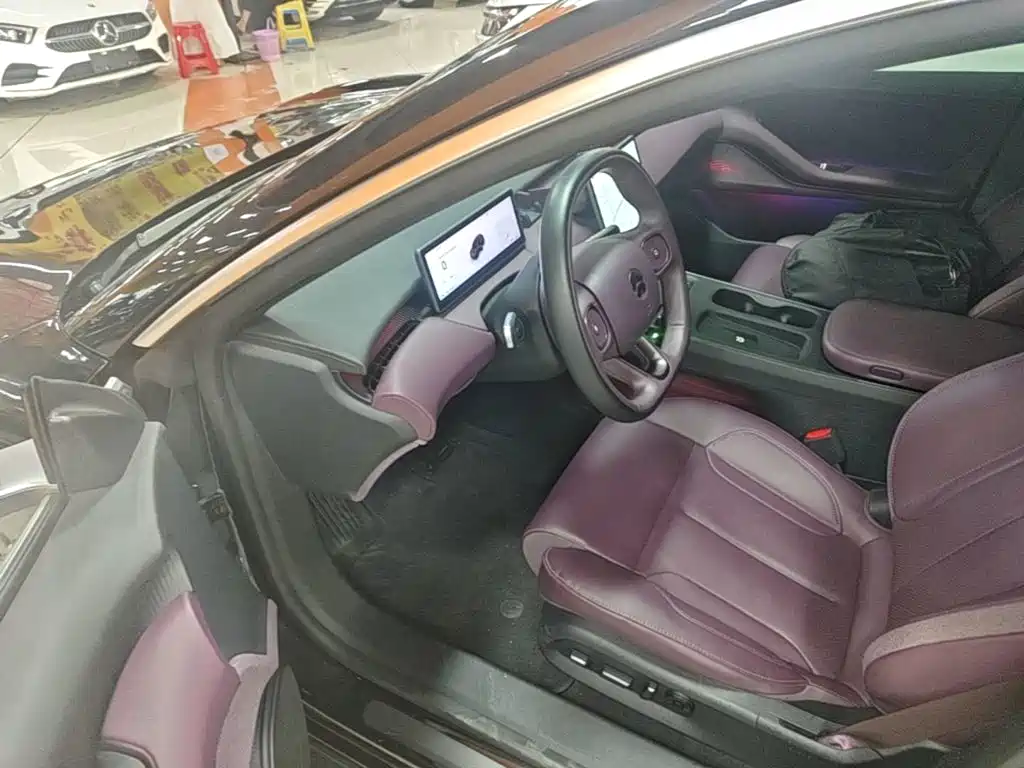 NIO ET5T — миниатюра 16