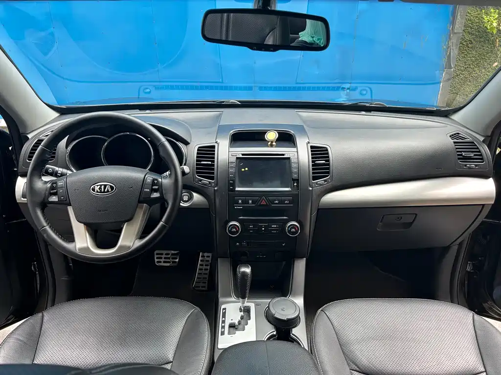 Kia Sorento — миниатюра 5