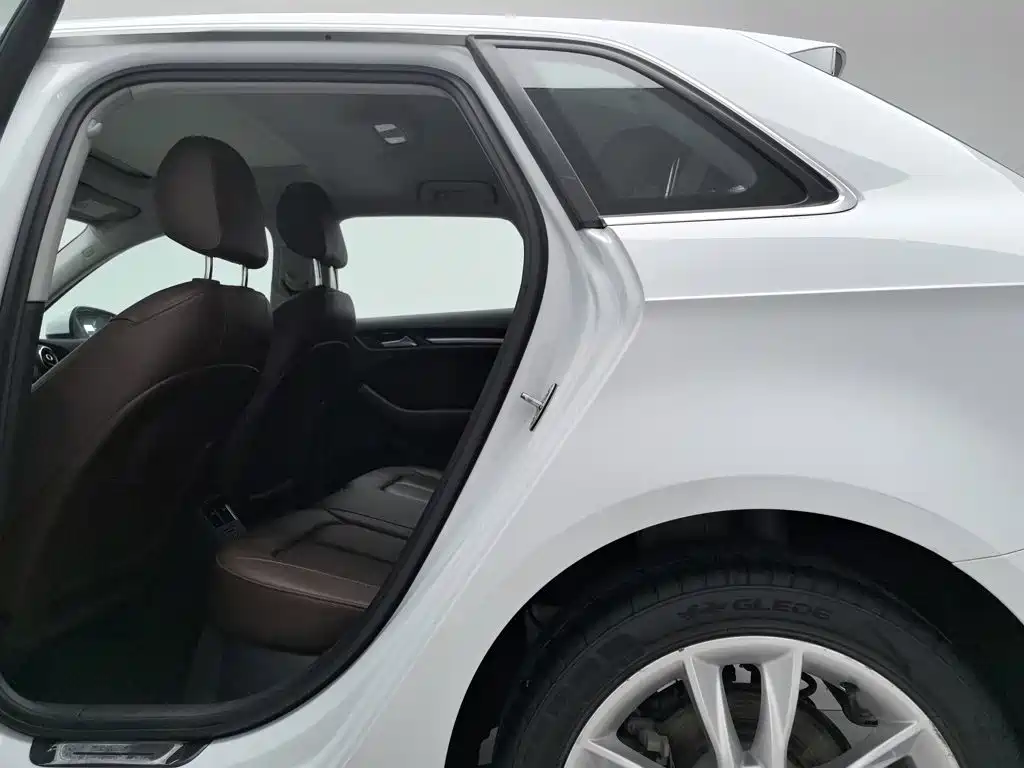 Audi A3 — миниатюра 15