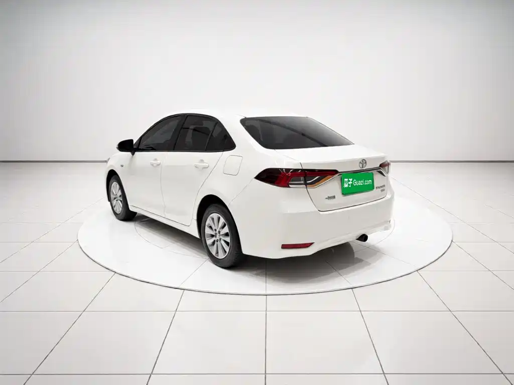 Toyota Corolla — миниатюра 3