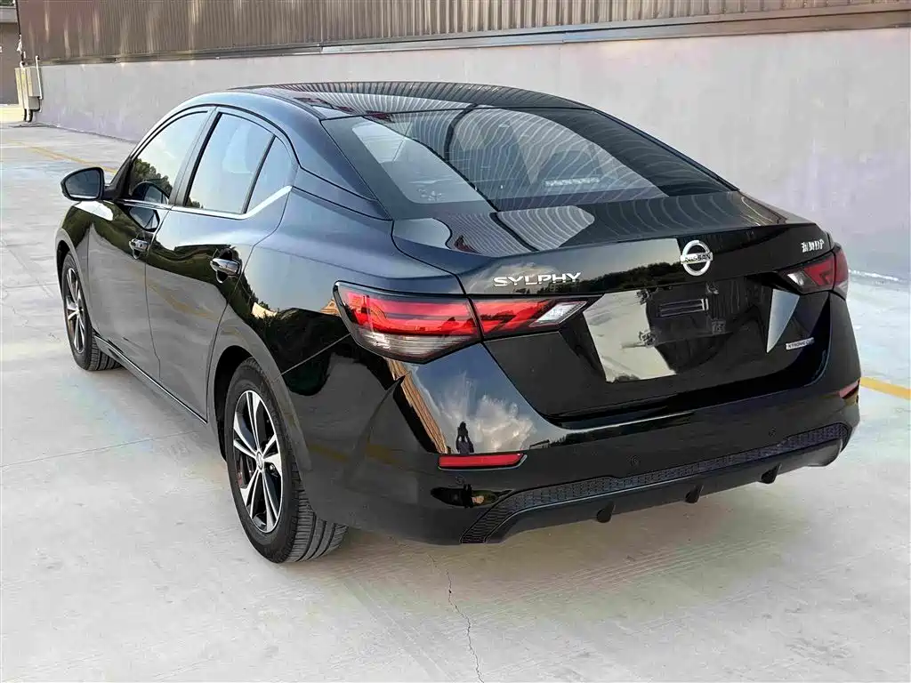 Nissan Sylphy — миниатюра 6