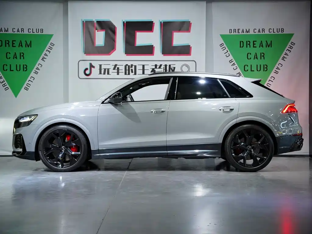Audi RS Q8 — миниатюра 15
