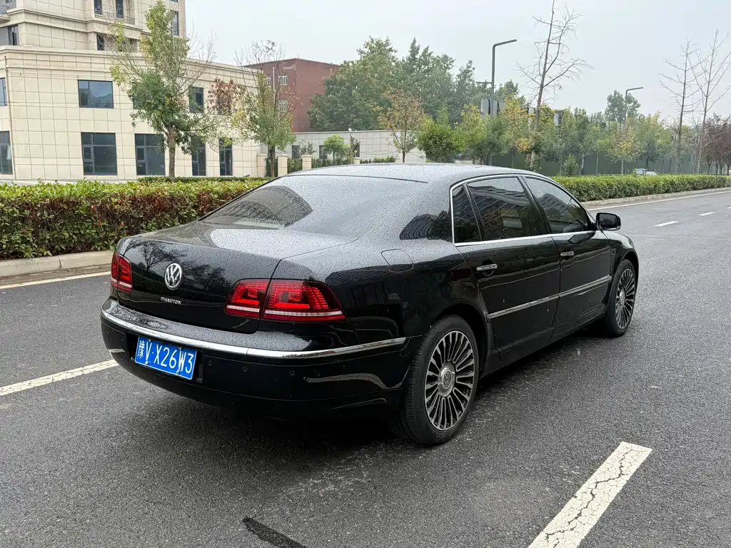 Volkswagen Phaeton — миниатюра 19
