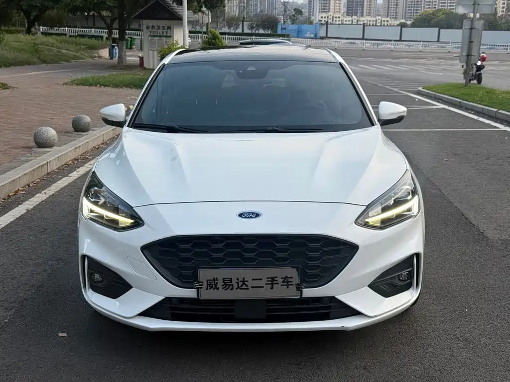 Ford Focus — миниатюра 2
