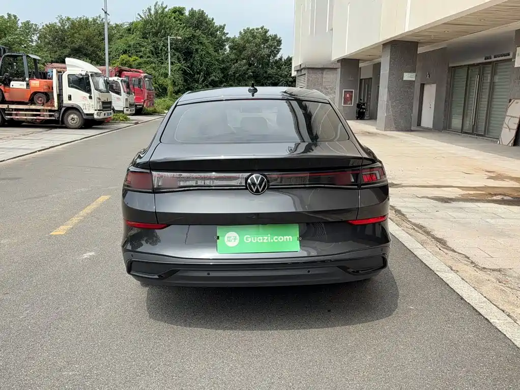 Volkswagen Lamando — миниатюра 13