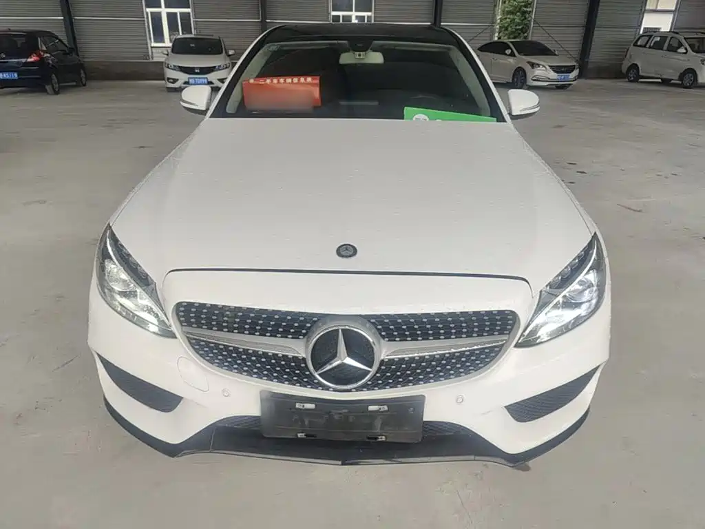 Mercedes-Benz C-Class — миниатюра 3