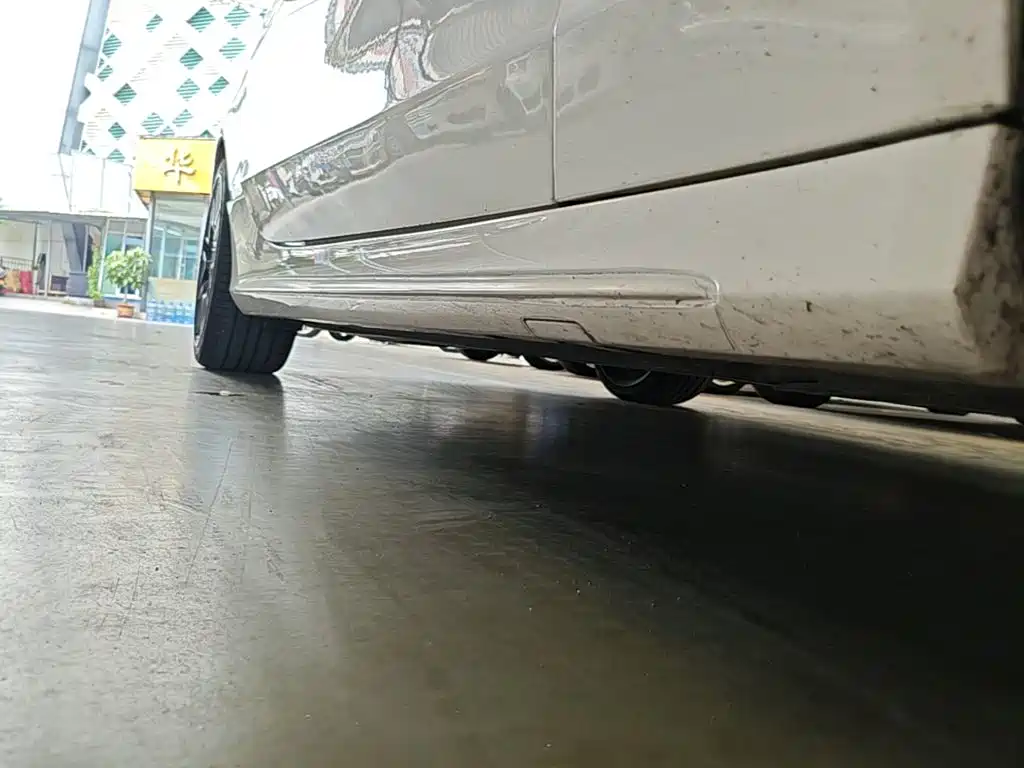 Mercedes-Benz C-Class (Import) — миниатюра 21